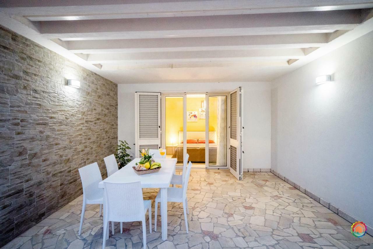 Perle Del Mare - Appartamenti Di Pregio 70M Spiaggia Pescoluse マリーナ・ディ・ペスコルーゼ エクステリア 写真